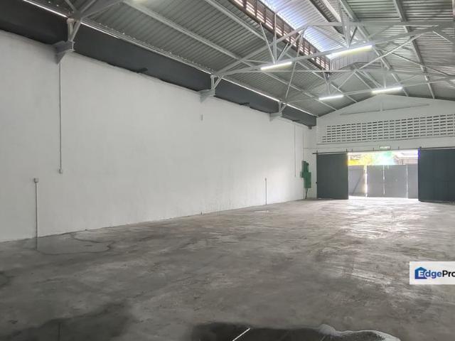 Warehouse for rent in Country Heights Damansara, Kuala Lumpur