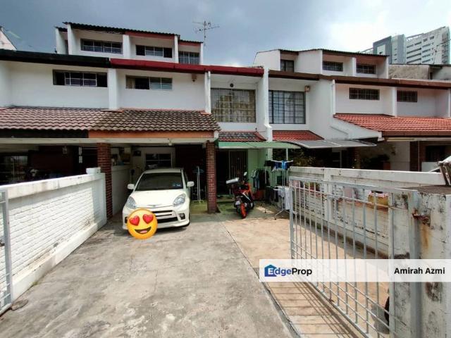 House for sale in Petaling, Subang Jaya