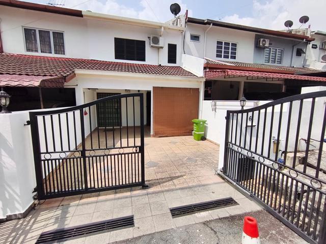 Terraced House for sale in Country Heights Damansara, Kuala Lumpur
