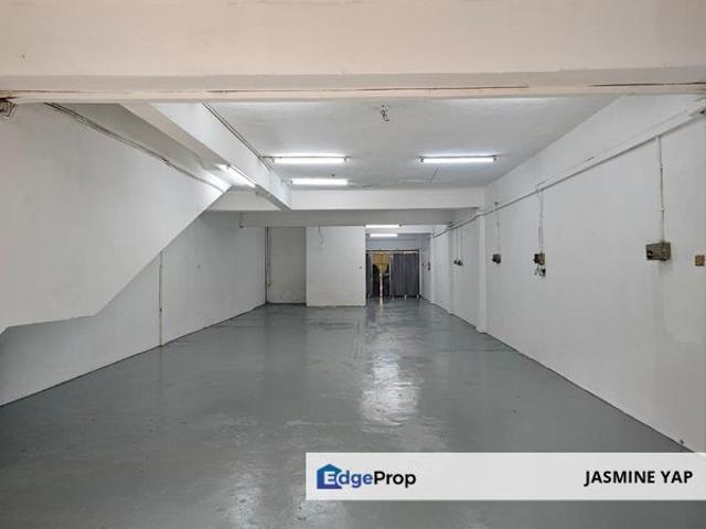 Shop for rent in Selayang, Selangor
