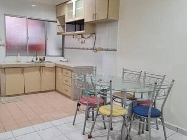 House for rent in Petaling, Alam Impian
