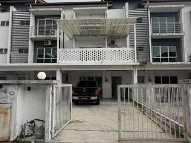 House for sale in Kuala Selangor, Selangor