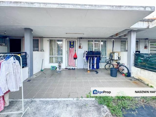 House for sale in Tanjong Sepat, Selangor