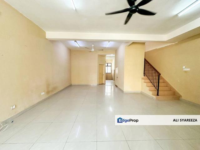 House for sale in Tanjong Sepat, Selangor