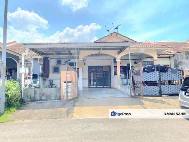 House for sale in Tanjong Sepat, Selangor