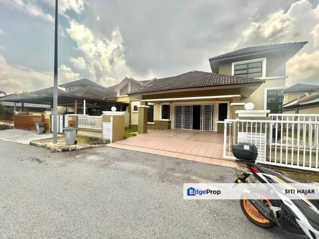 House for sale in Sendayan Village, Negeri Sembilan