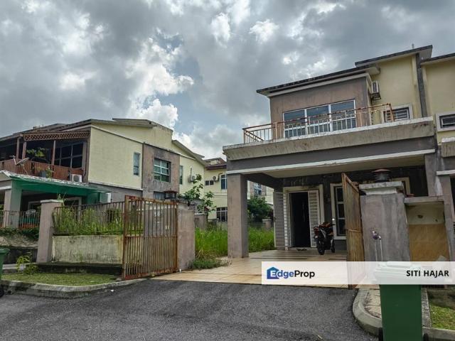House for sale in Sendayan Village, Negeri Sembilan