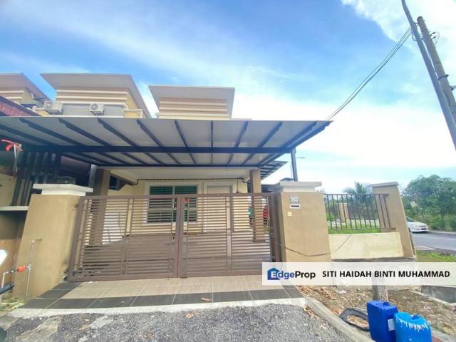 House for sale in Sendayan Village, Negeri Sembilan