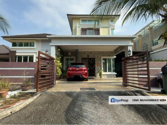 House for sale in Sendayan Village, Negeri Sembilan