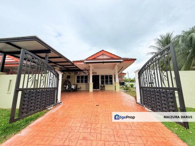 House for sale in Sendayan Village, Negeri Sembilan