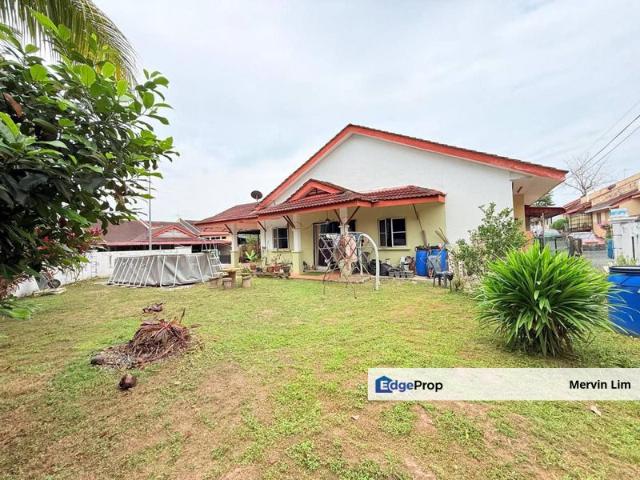 House for sale in Sendayan Village, Negeri Sembilan