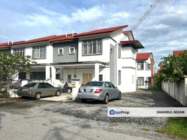 House for sale in Tanjong Sepat, Selangor