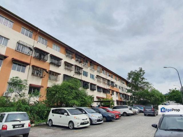 Flat for sale in Kajang, Langat