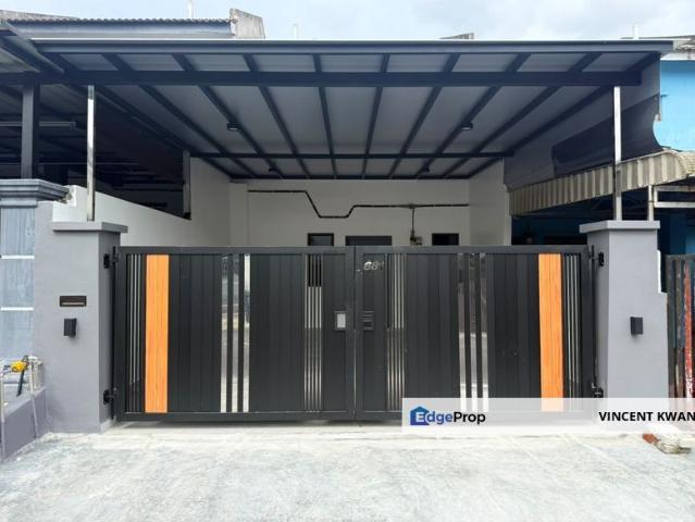 House for sale in Kelapa Sawit, Kulai