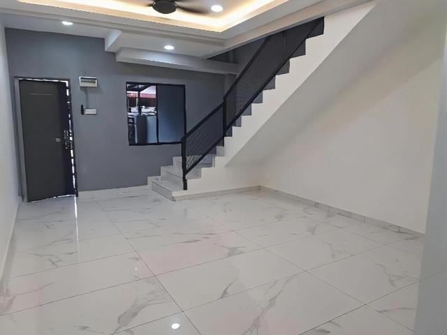 Terraced House for sale in Kelapa, Johor