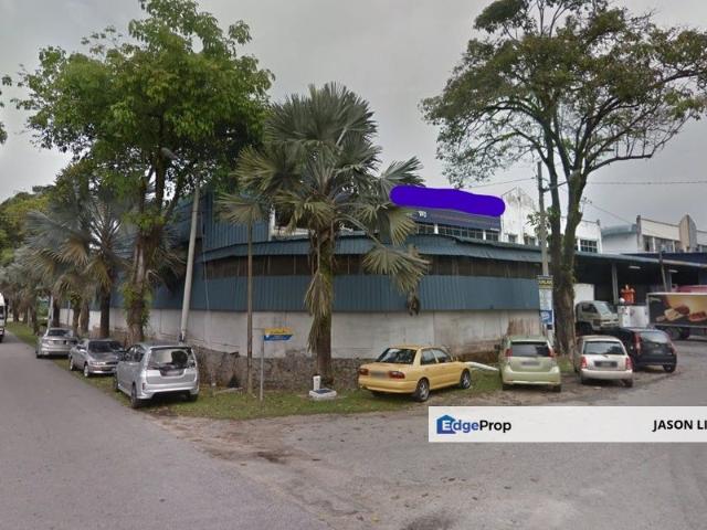 Warehouse for sale in Batu Pahat