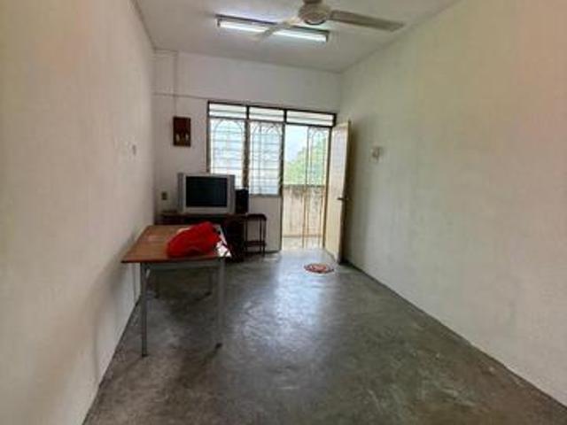 Apartment for sale in Mukim 13, Georgetown
