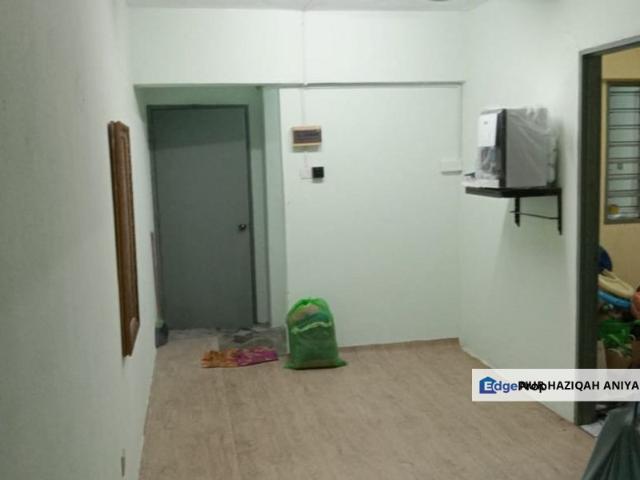 Flat for sale in Country Heights Damansara, Kuala Lumpur