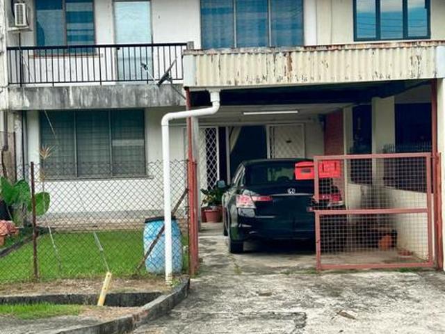 Terraced House for sale in Victoria, Labuan