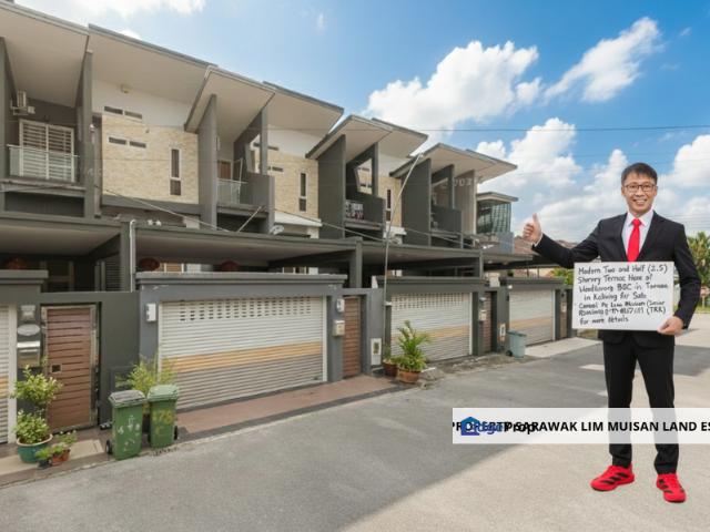 House for sale in Kuching