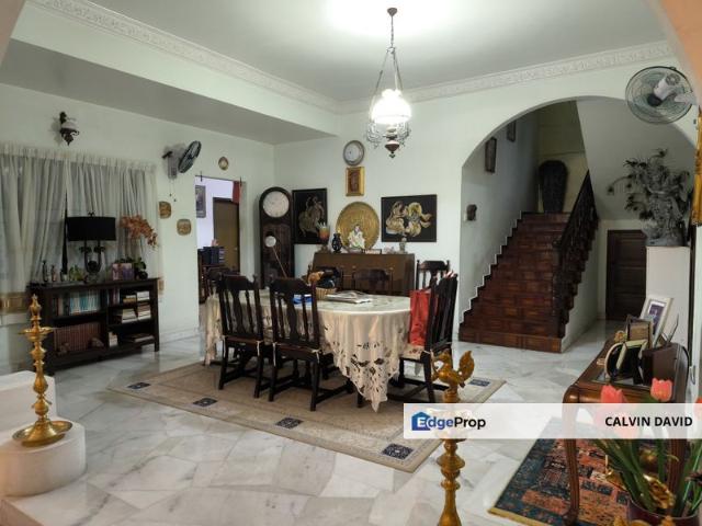 House for sale in Country Heights Damansara, Kuala Lumpur
