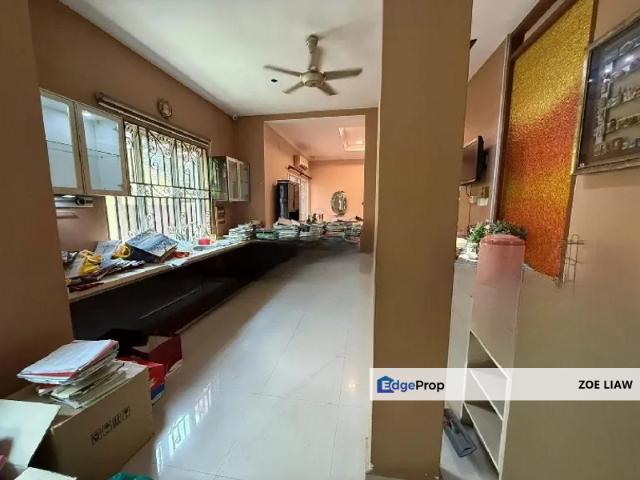 House for sale in Country Heights Damansara, Kuala Lumpur