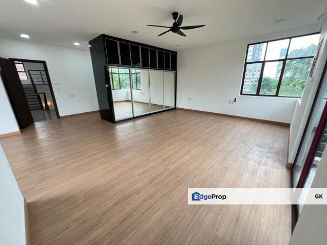 House for sale in Country Heights Damansara, Kuala Lumpur