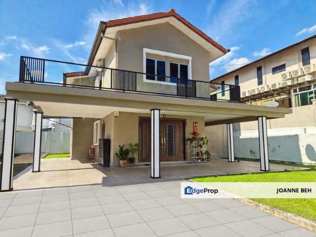 House for sale in Country Heights Damansara, Kuala Lumpur