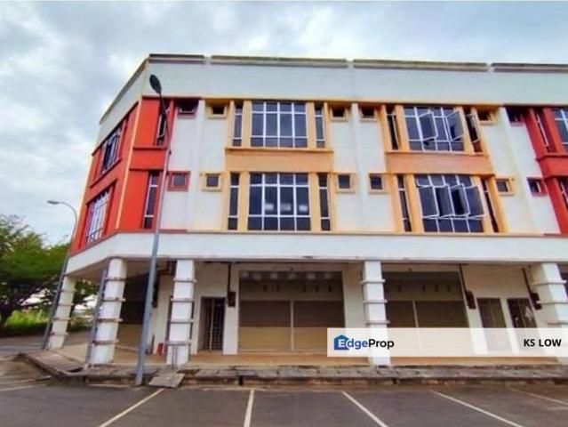 Shop for sale in Buloh Kasap, Johor