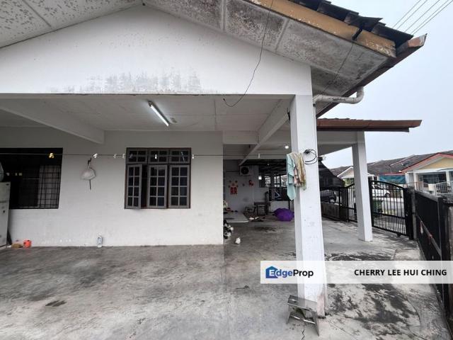 House for sale in Petra Jaya, Kuching