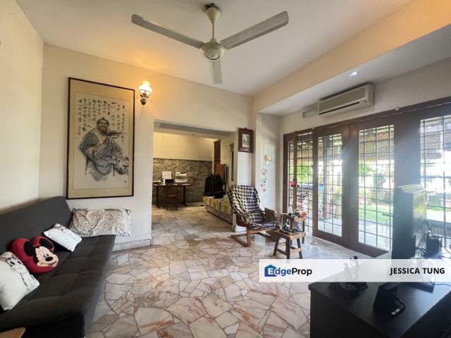 House for sale in Country Heights Damansara, Kuala Lumpur