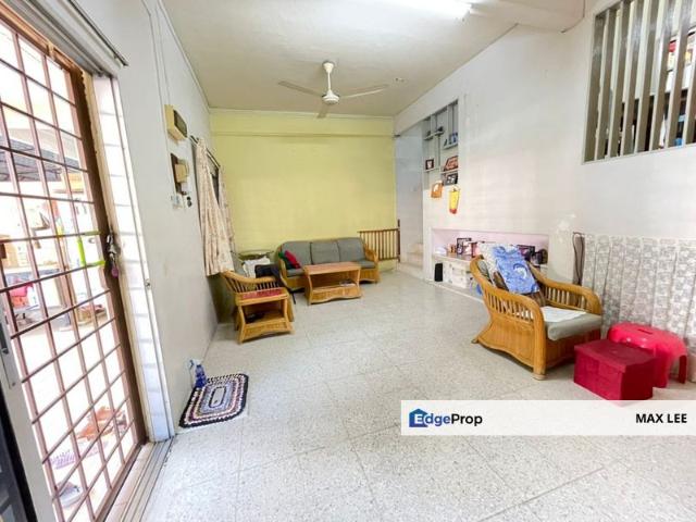 House for sale in Country Heights Damansara, Kuala Lumpur