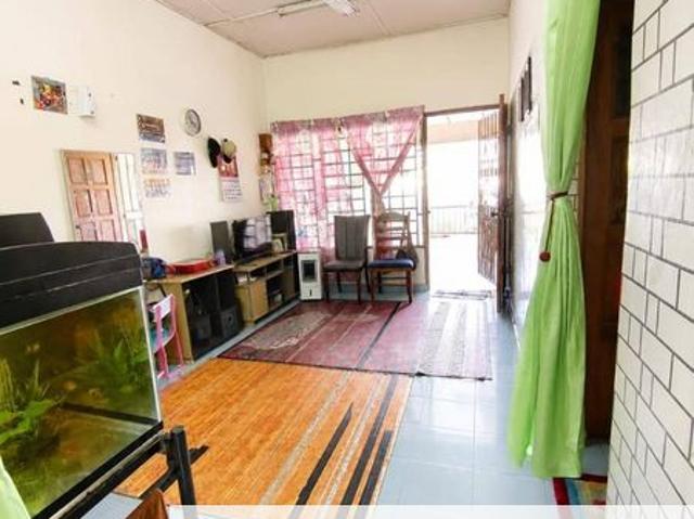 House for sale in Ulu Tiram, Johor