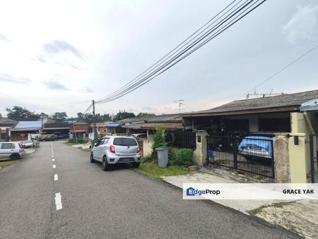 House for sale in Ulu Tiram, Johor