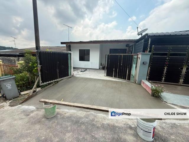 House for sale in Ulu Tiram, Johor
