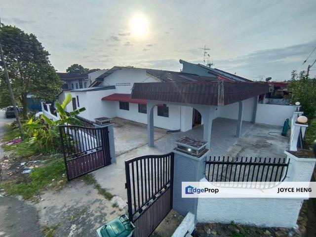 House for sale in Ulu Tiram, Johor