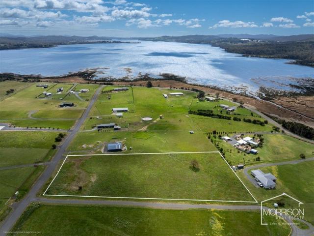 Land for sale in Swan Bay, Tasmania