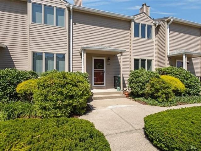 House for sale in Smithfield, Rhode Island