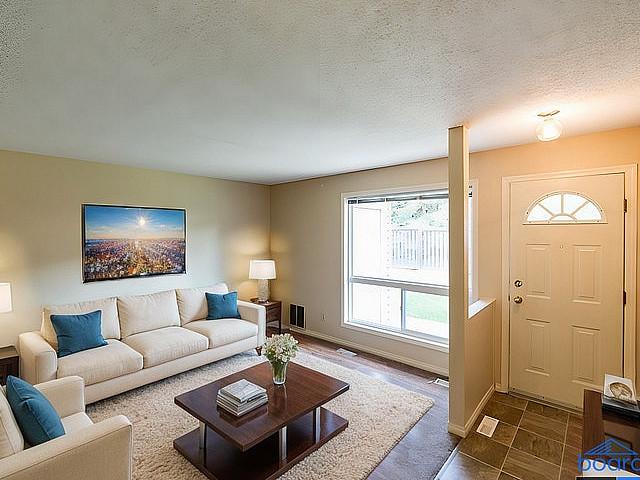 House for rent in Wedgewood, Alberta
