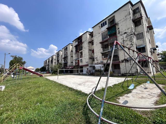 Flat for sale in Wellesley, Penang