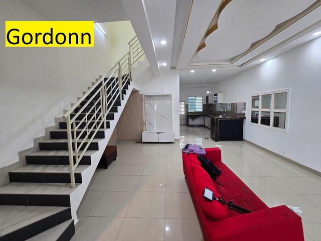 Terraced House for sale in Wellesley, Penang