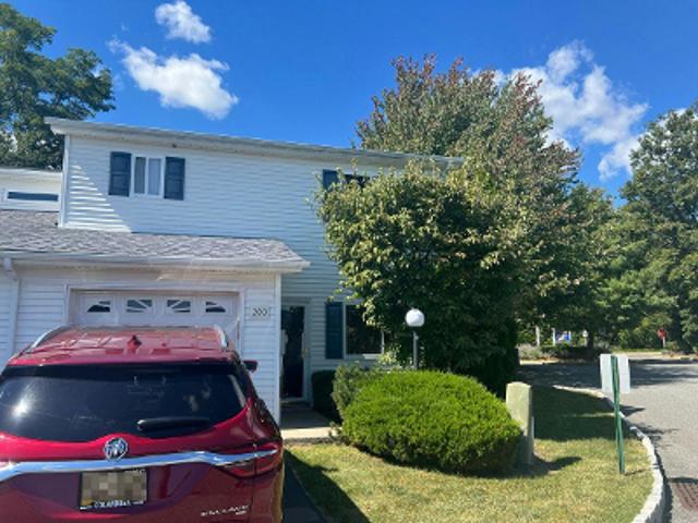 Condo for sale in Town of New Windsor, Orange County