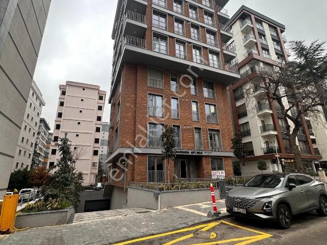 Kadiköy, İstanbul içerisinde kiralık mülk