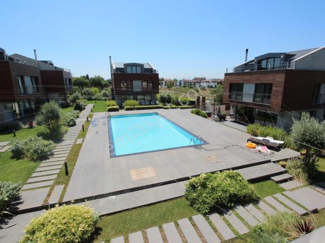 Tuzla, İstanbul içerisinde kiralık Villa