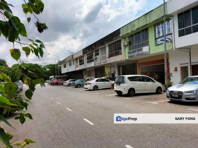 Warehouse for sale in Kajang, Langat