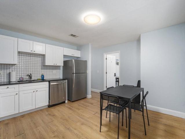 Room for rent in Clair-mel City, Florida