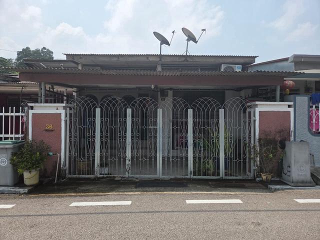 Terraced House for sale in Tampin