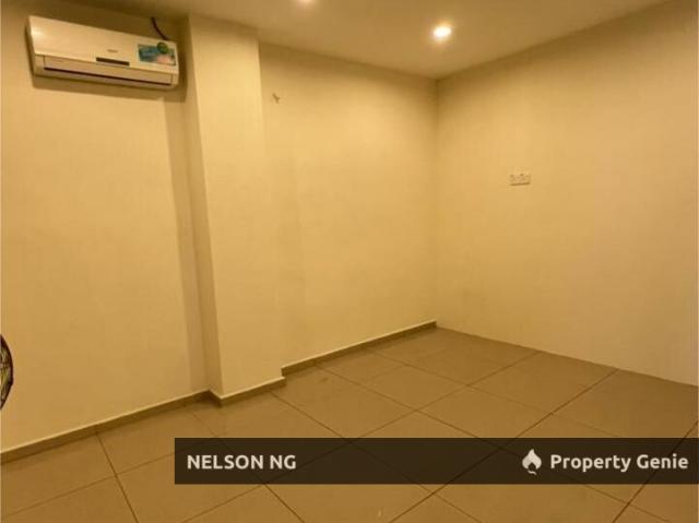 Shop Office for sale in Tampin, Negeri Sembilan