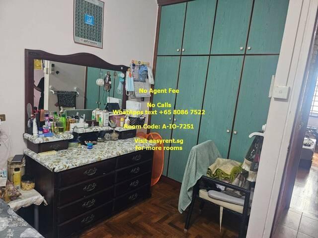 Room for rent in Tampines West, Singapore