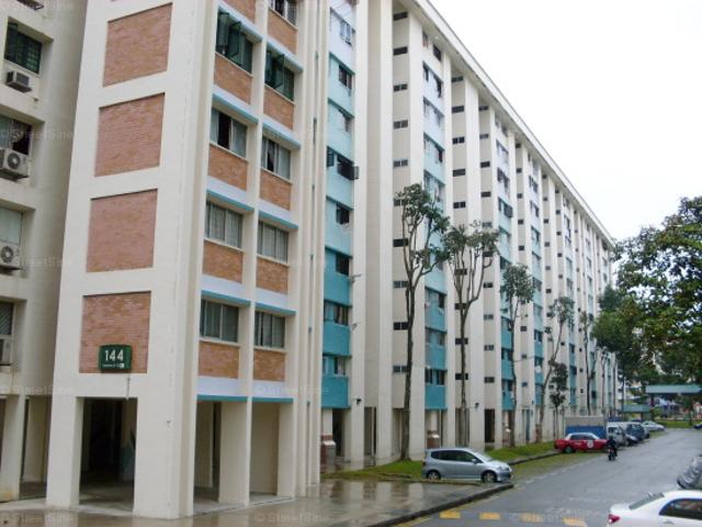 HDB House for sale in Tampines